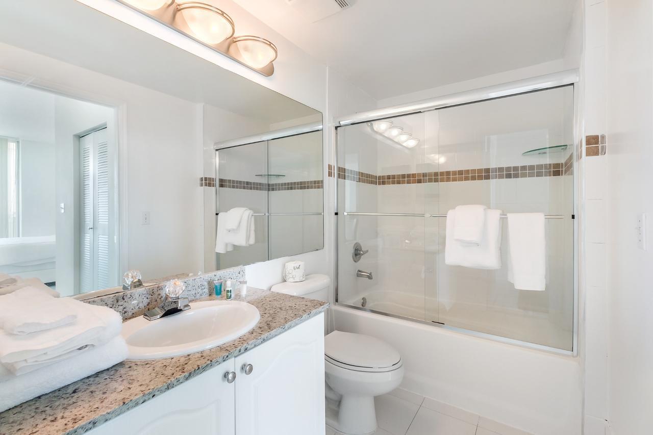 Global Luxury Suites In Sunny Isles Doral Exterior foto